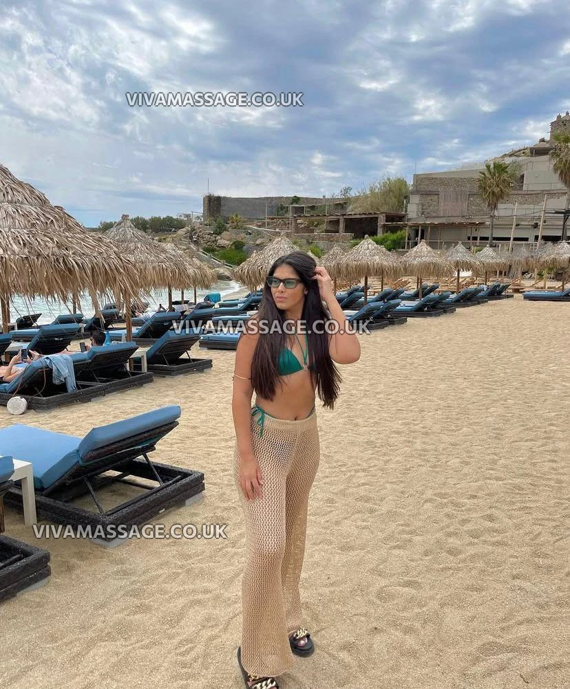 Photo 13 of Hot Camilie