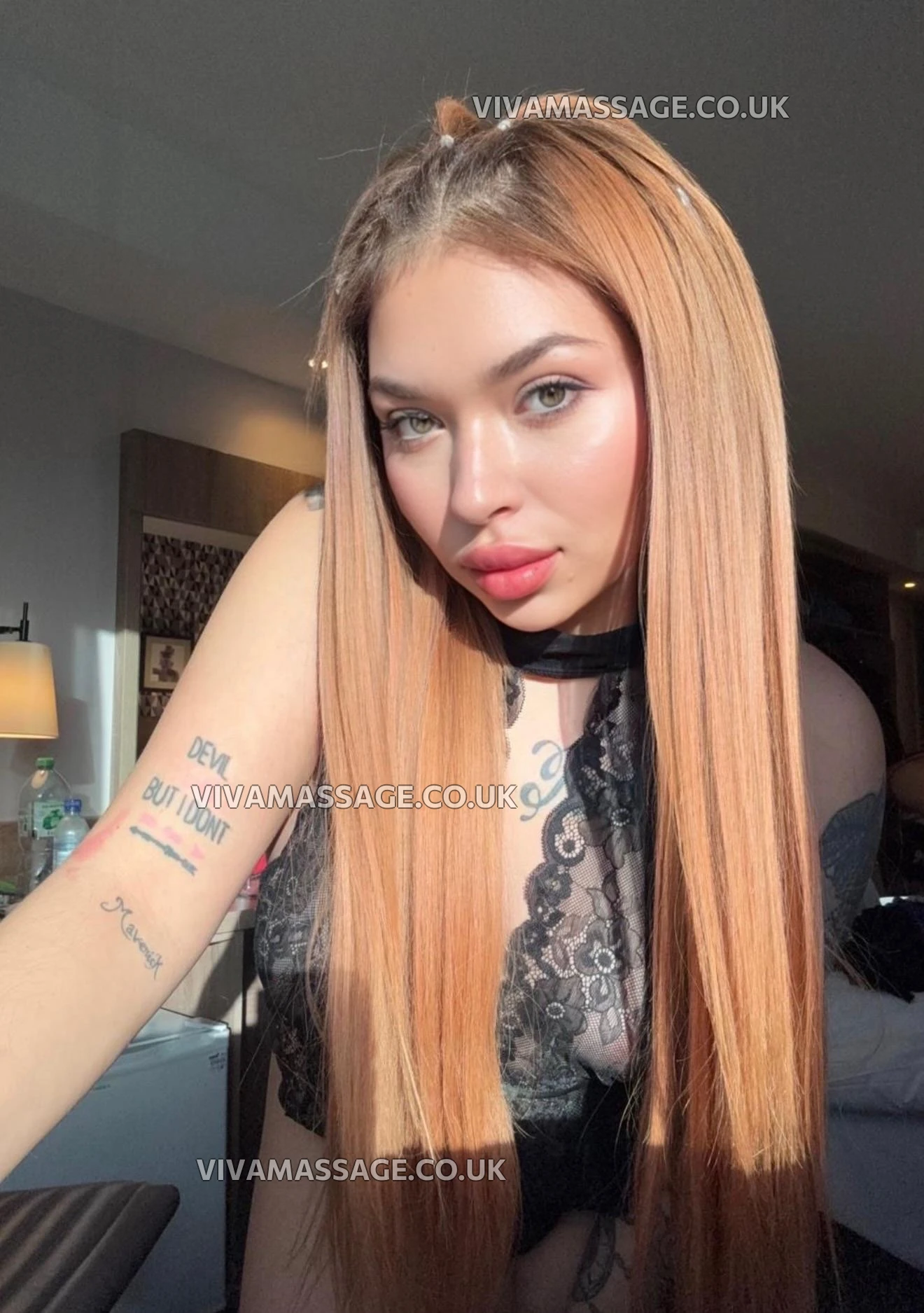 Photo 3 of NaughtyMelissaxoxo