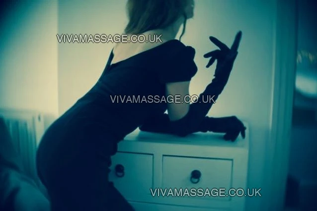 Photo 42 of Heidi Love