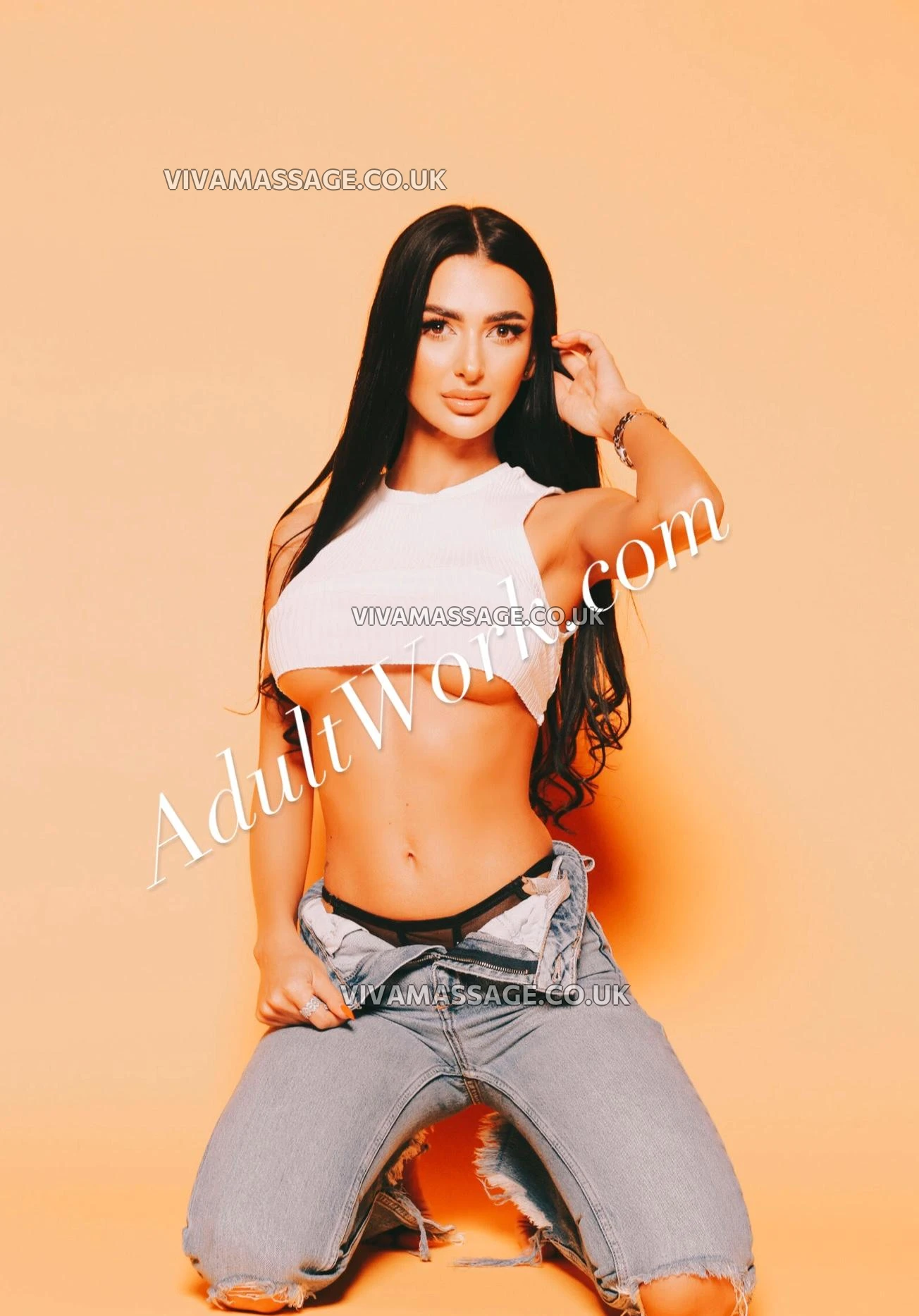 Photo 12 of Emma_Emma