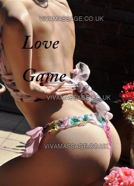 Photo 67 of Heidi Love