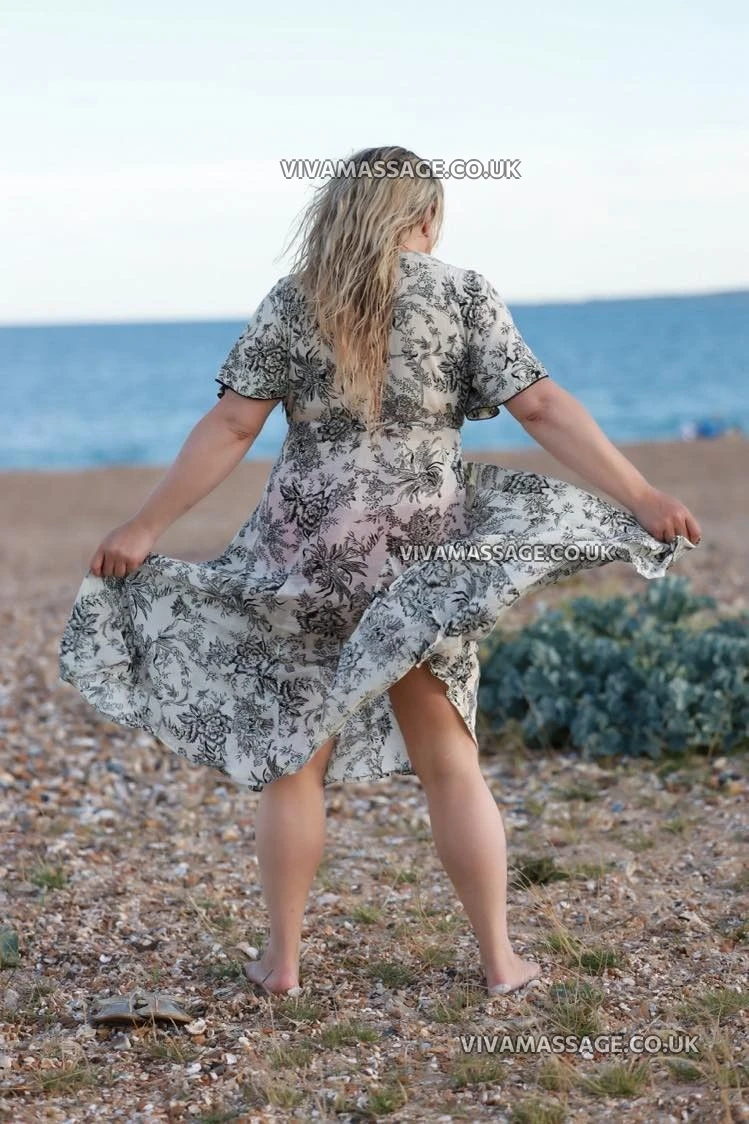 Photo 9 of marianne-in-her-van