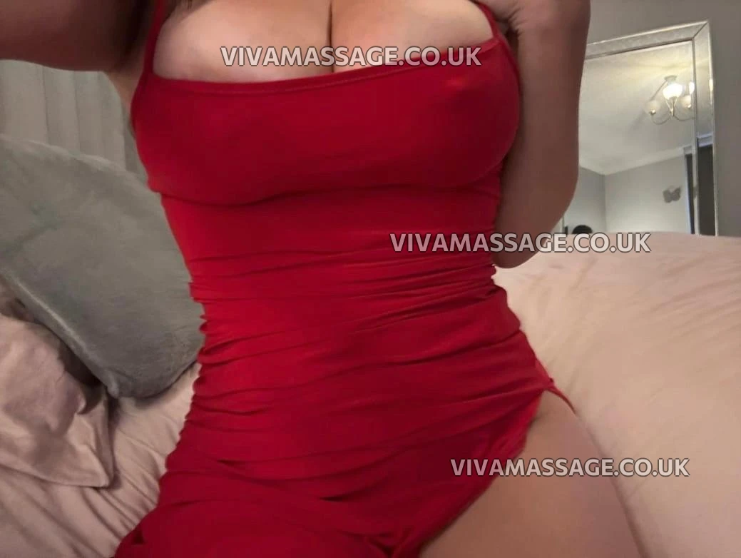 Photo 2 of EnglishFlexyRose