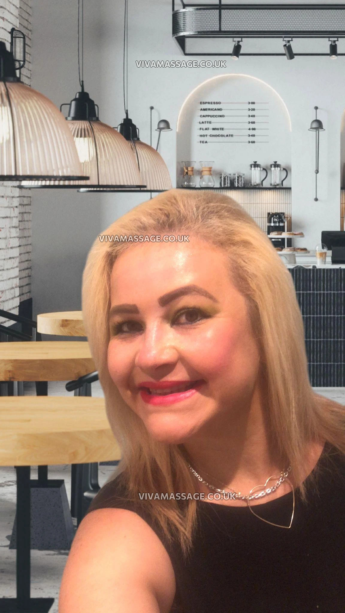 Photo 10 of CAROLE BLONDE