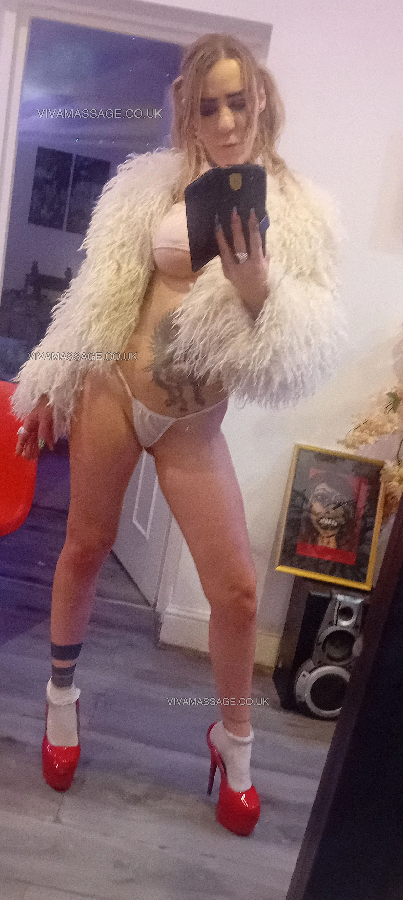 Photo 114 of LolaWild_XXX_