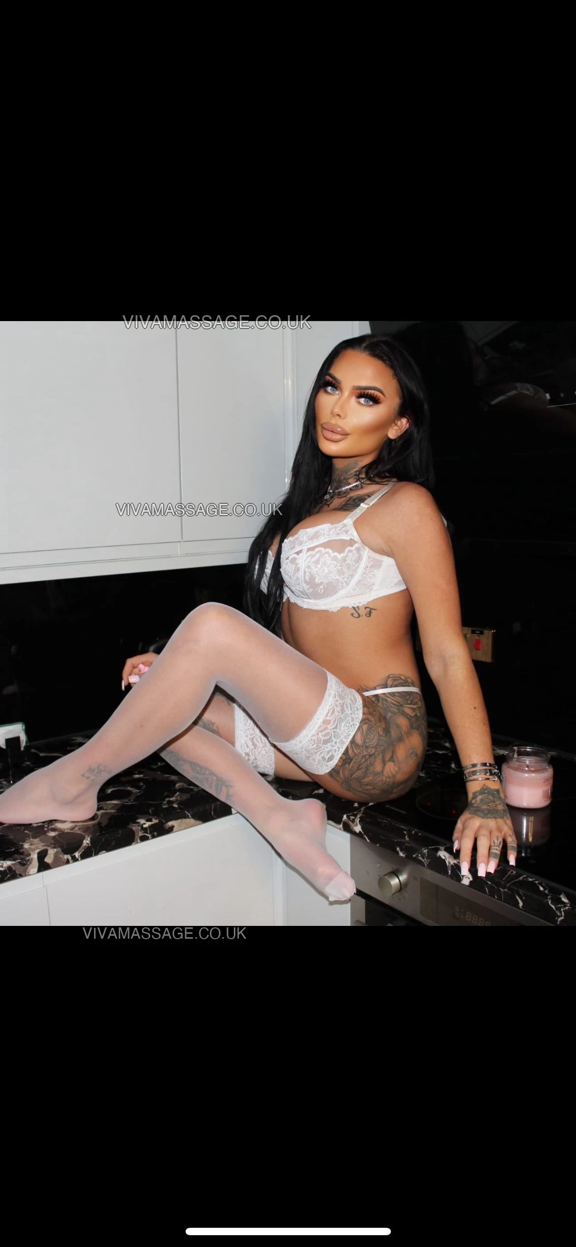 Photo 19 of Oliviamoore1