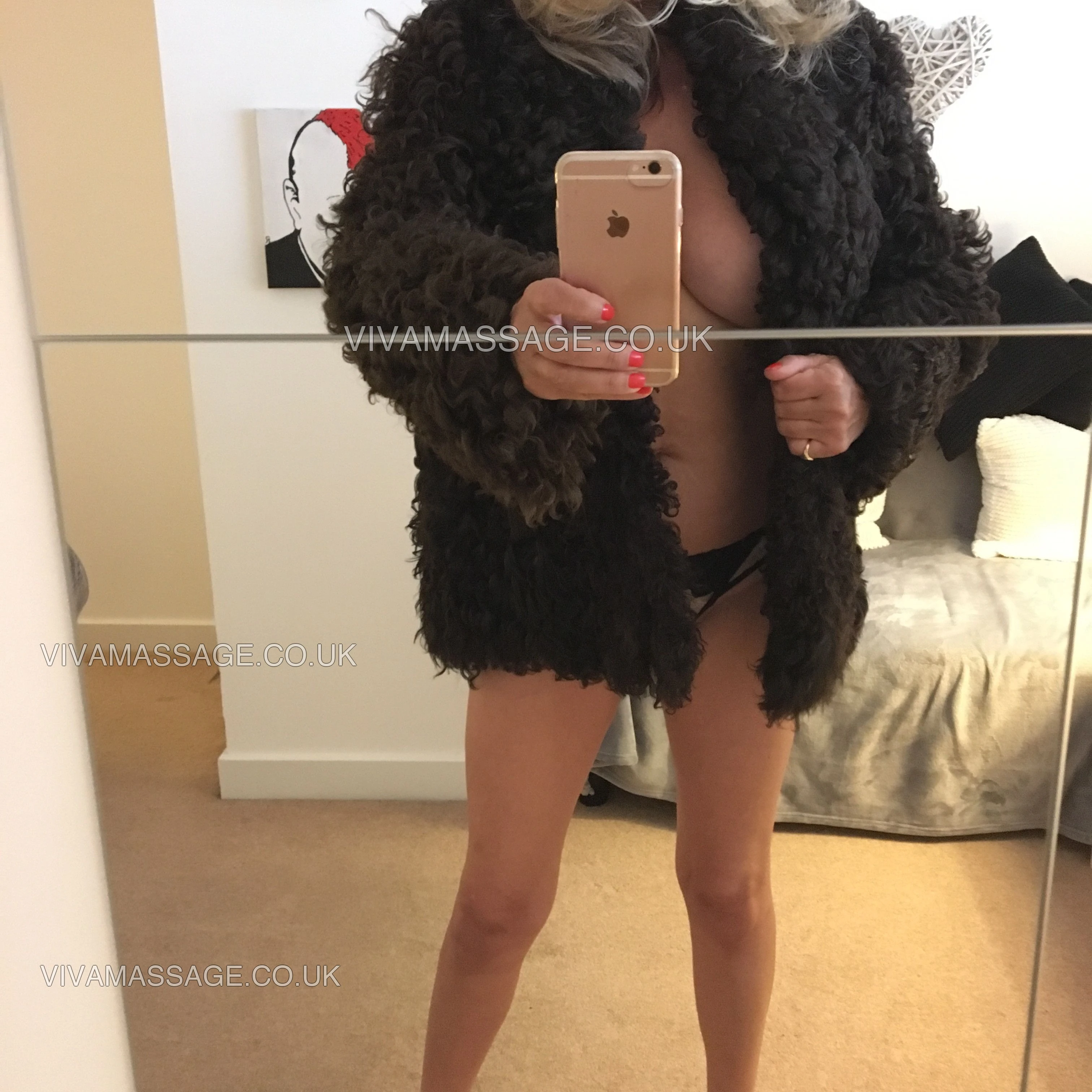 Photo 9 of Iona Gerber