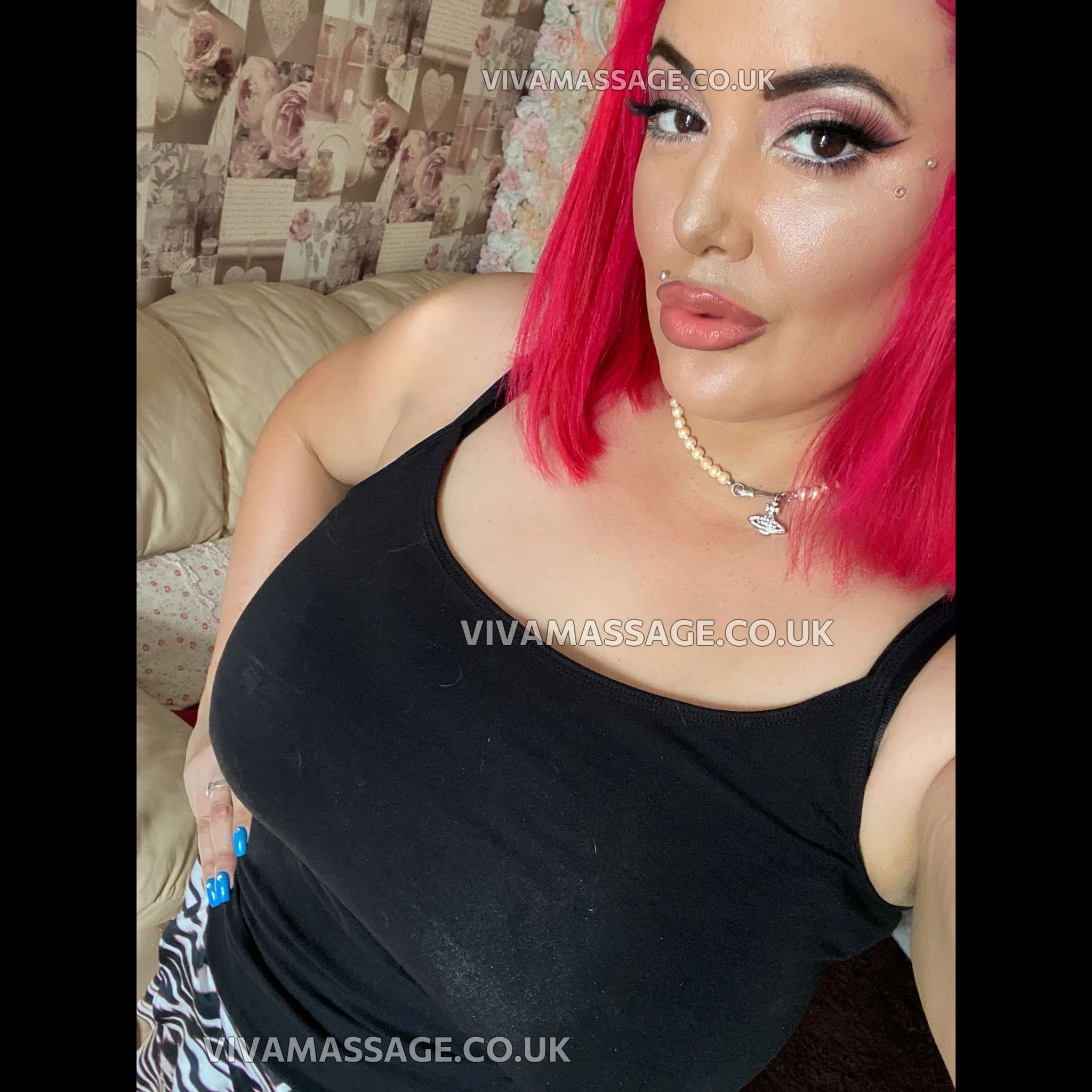 Photo 1 of EllexPharrell