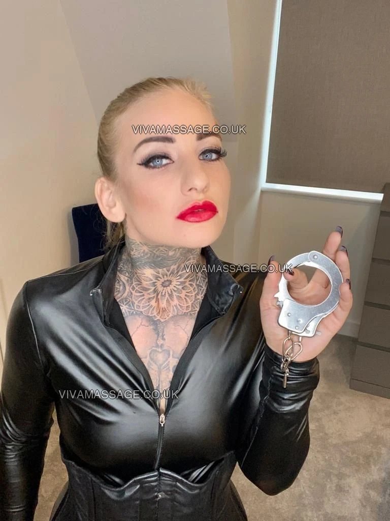 Photo 4 of Czechchick