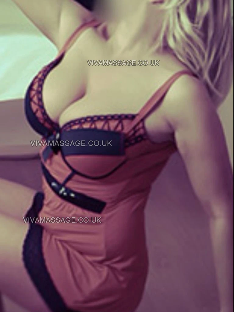 Photo 20 of Gemma London 