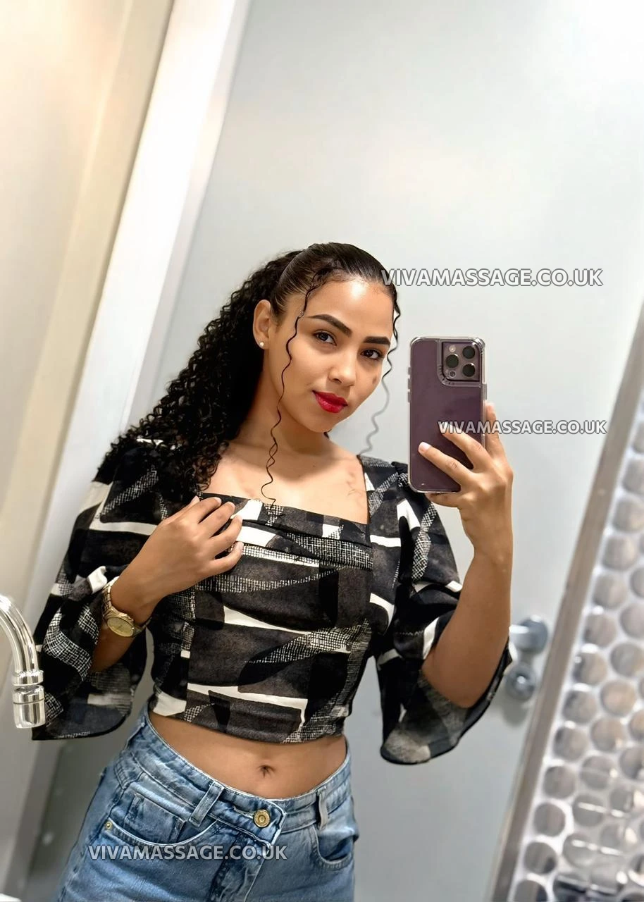 Photo 1 of BIANCA LATIN