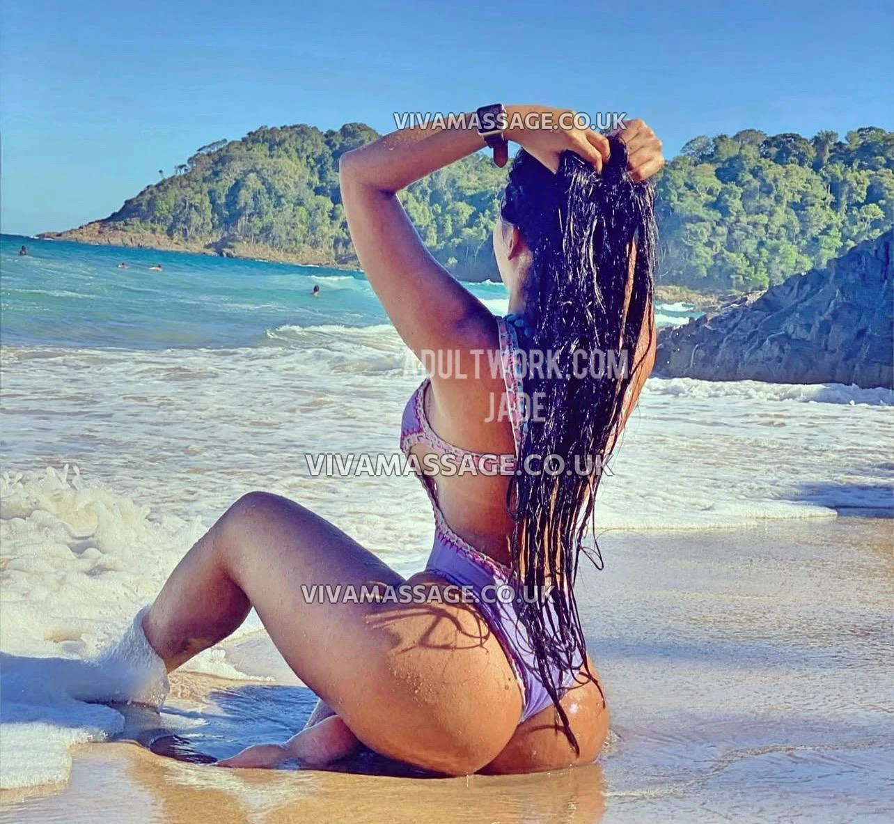 Photo 4 of JADE THOMPSONS-26