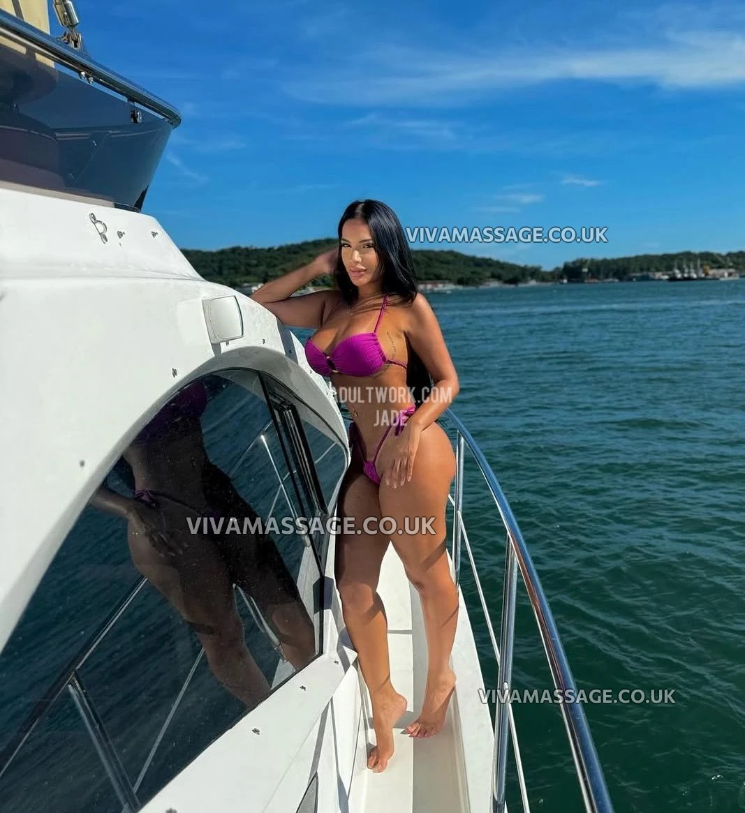 Photo 14 of JADE THOMPSONS-26