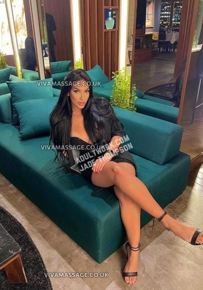 Photo 20 of JADE THOMPSONS-26