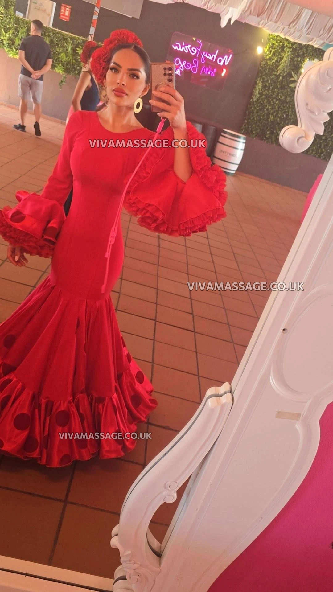 Photo 2 of MALU WIMPER