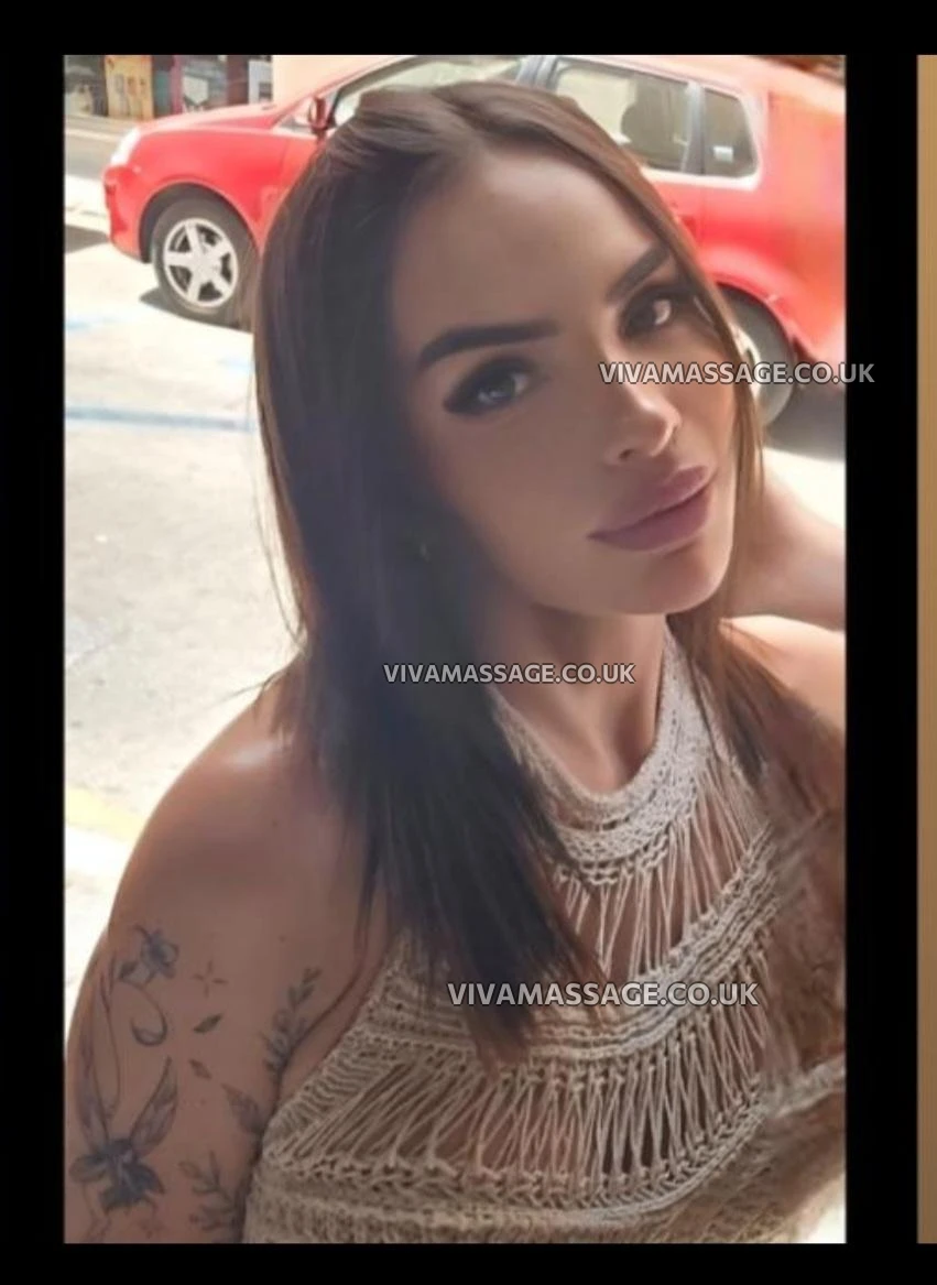 Photo 17 of MALU WIMPER