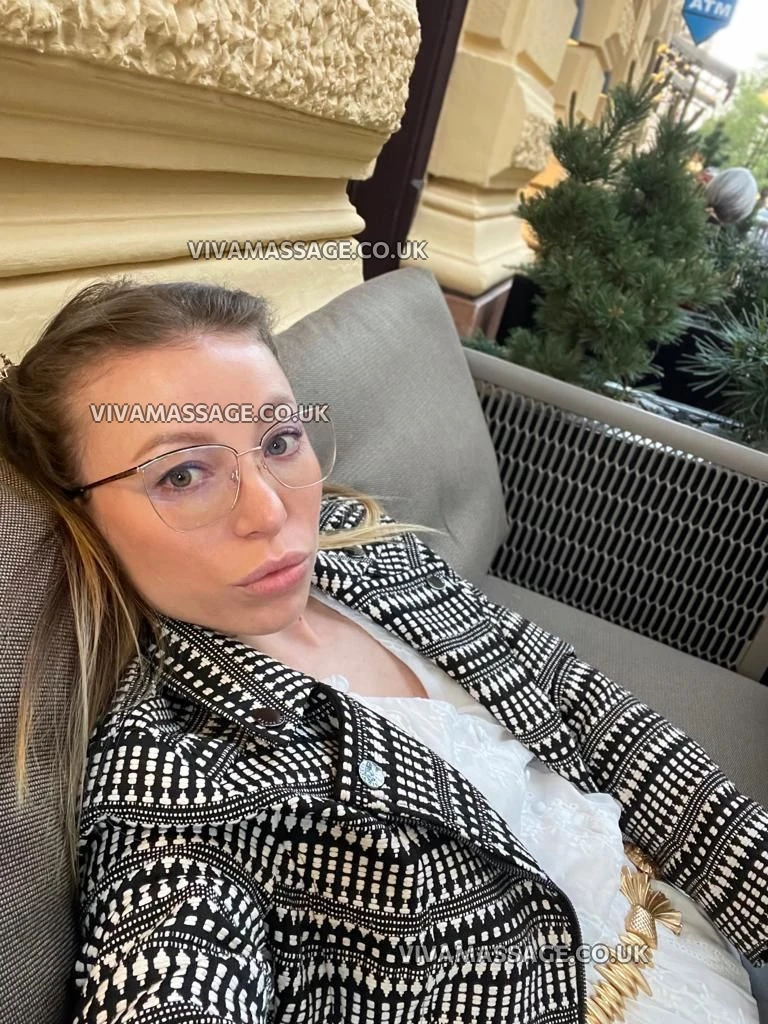 Photo 20 of Vera_Wonder