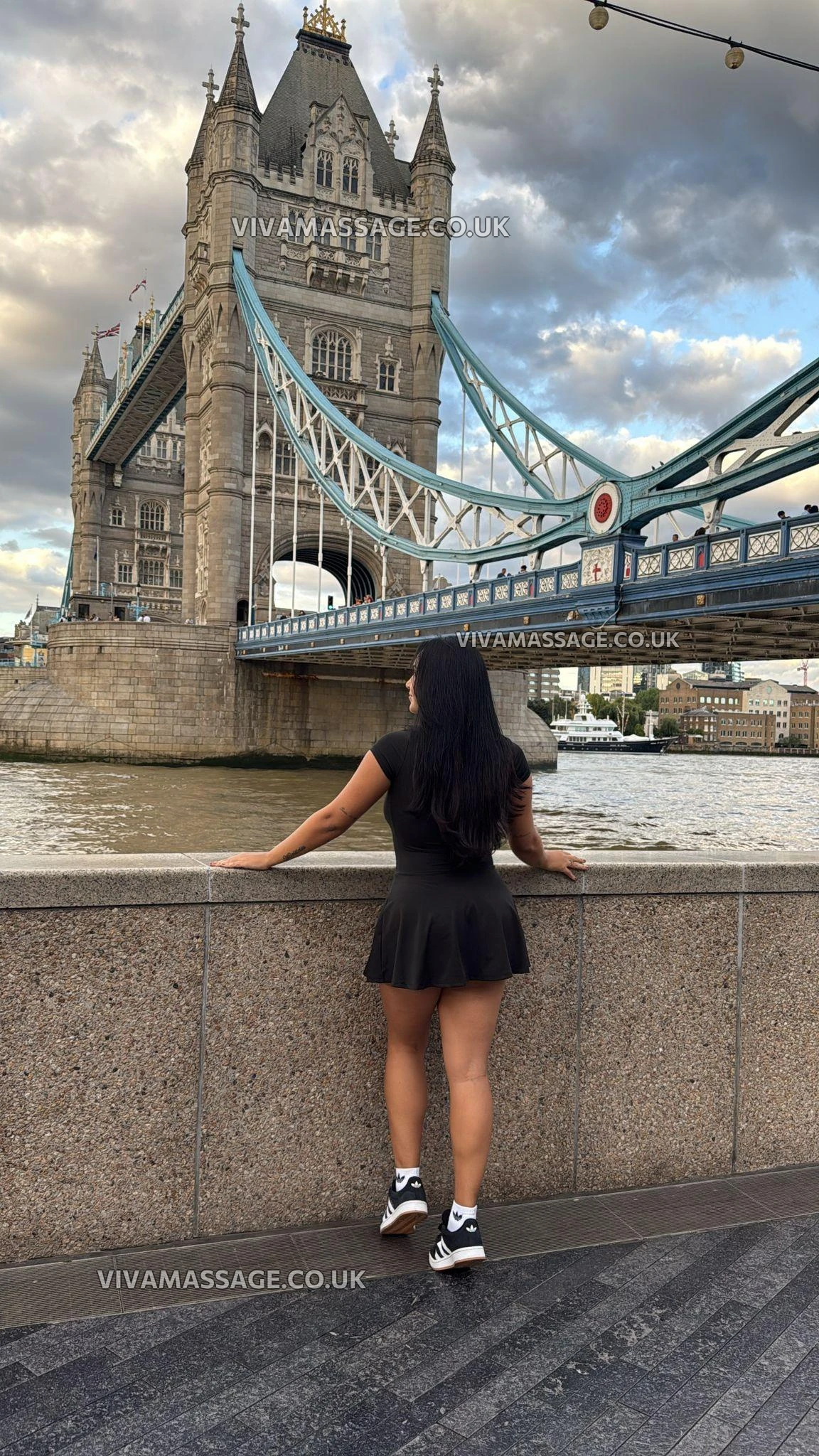 Photo 3 of PetiteBrazilianNina