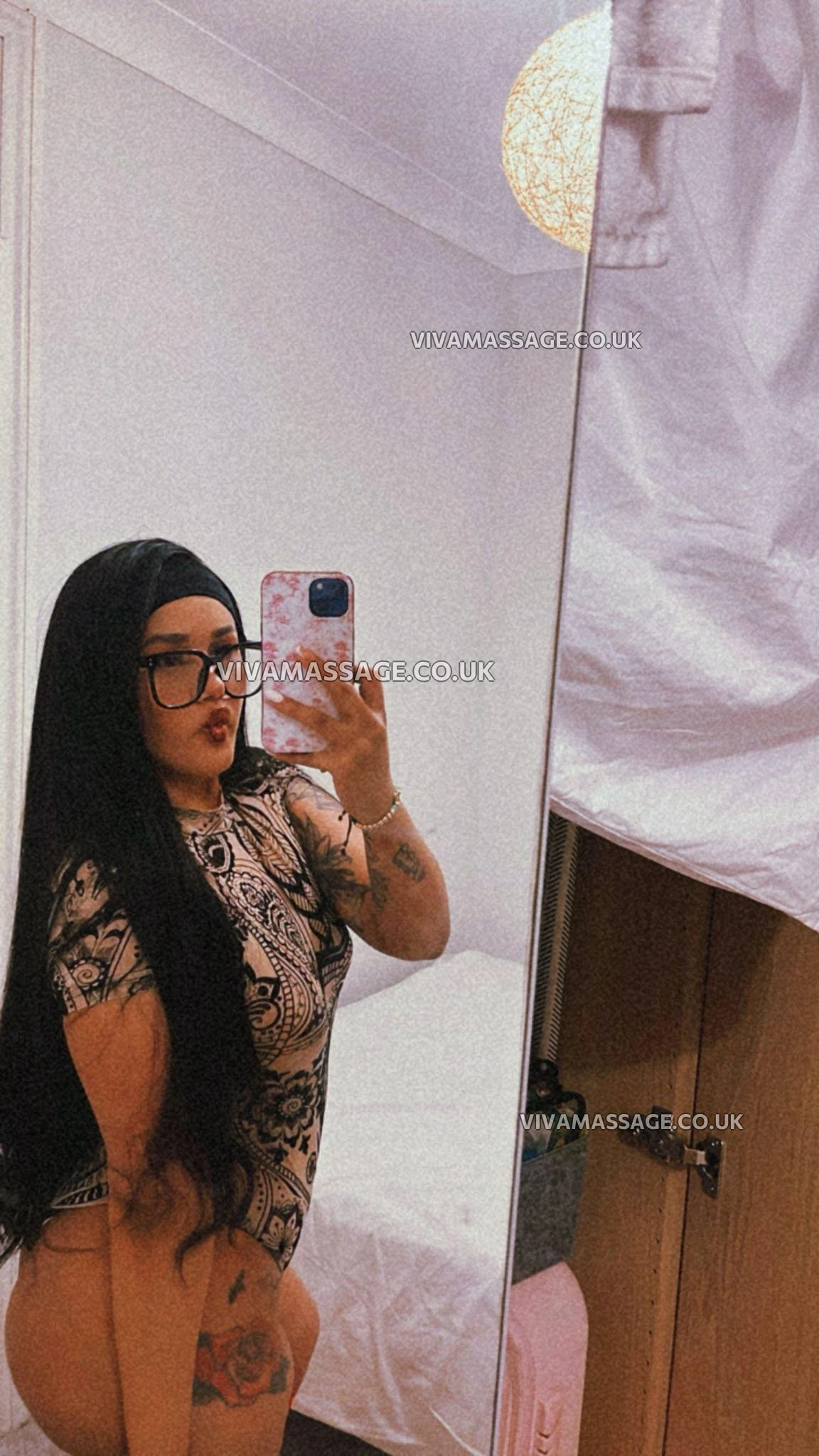 Photo 2 of Michell Latina