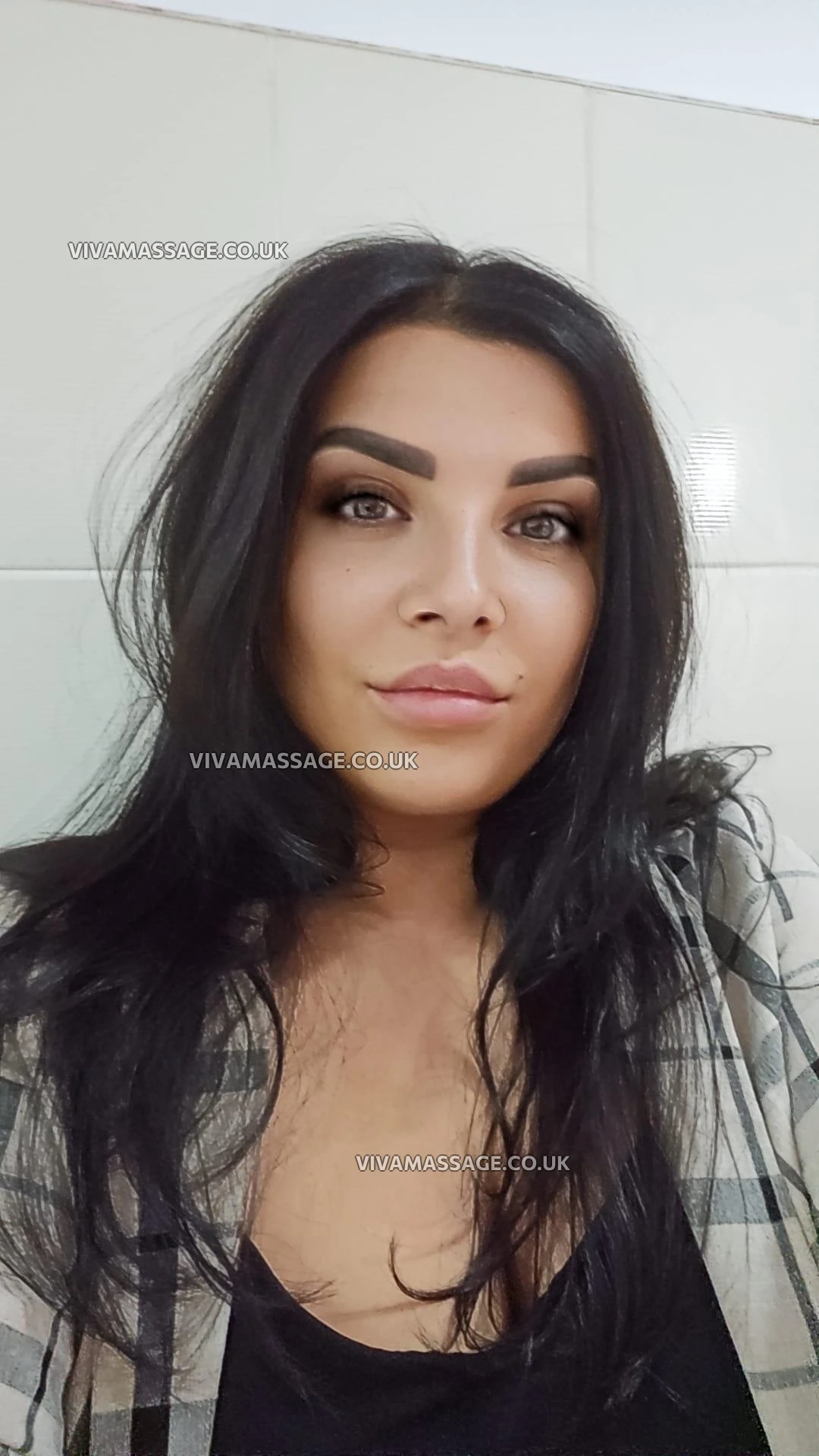 Photo 13 of Nicolle01