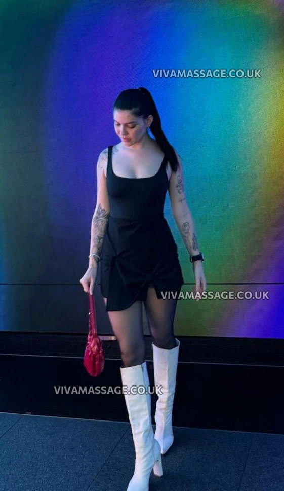 Photo 5 of ALICIA_NAUGHTY