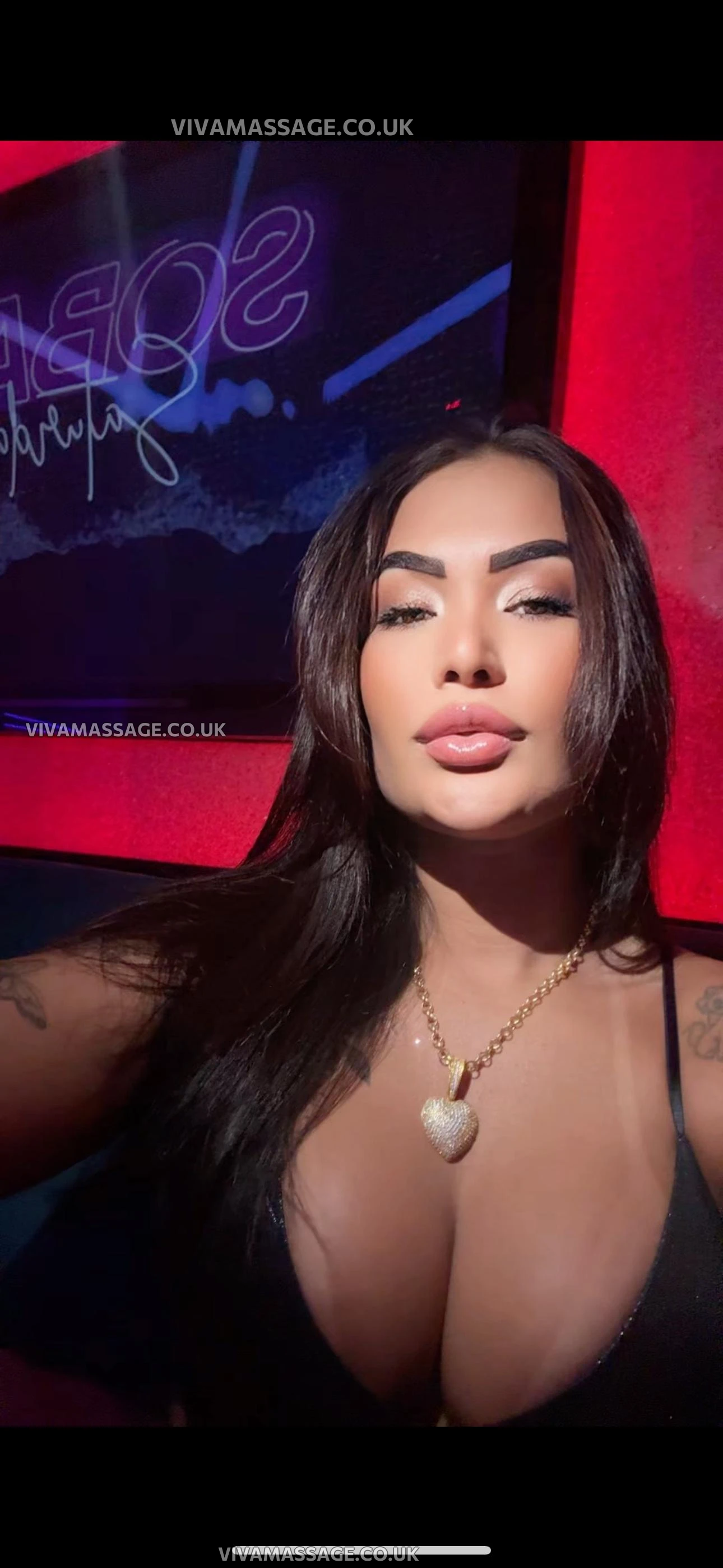 Photo 16 of Chanel-Naughty