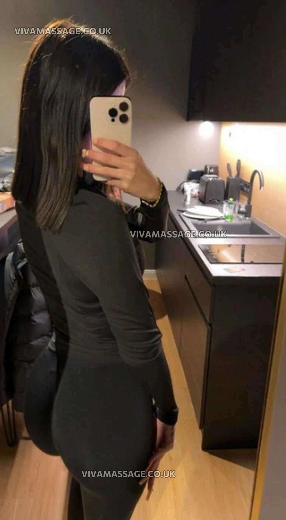 Photo 11 of Alicia_Love