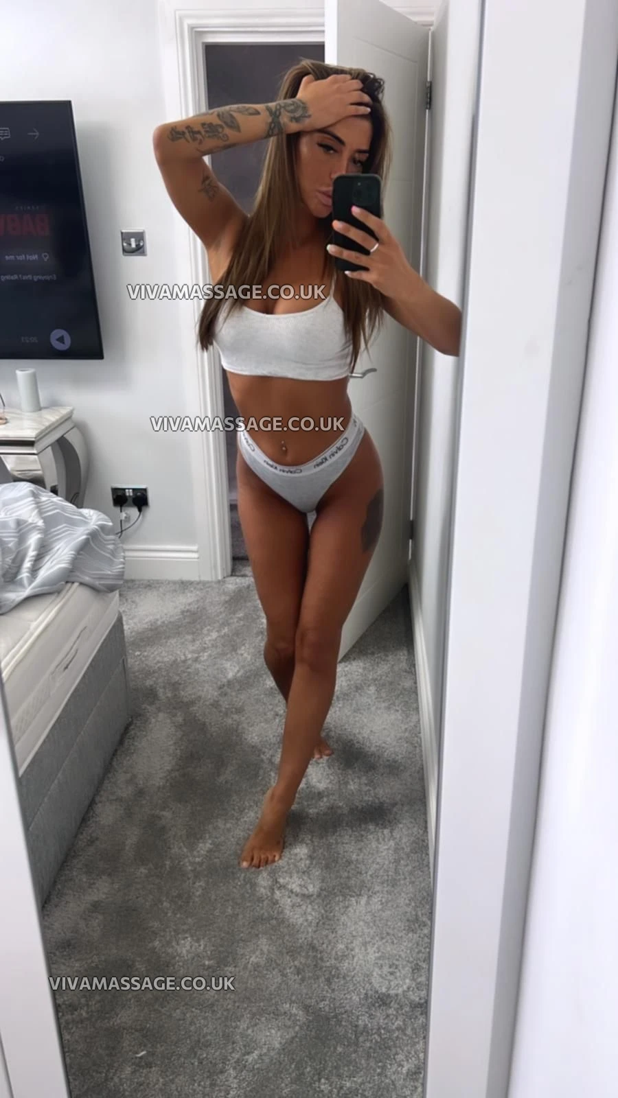 Photo 10 of BritishStacey111x