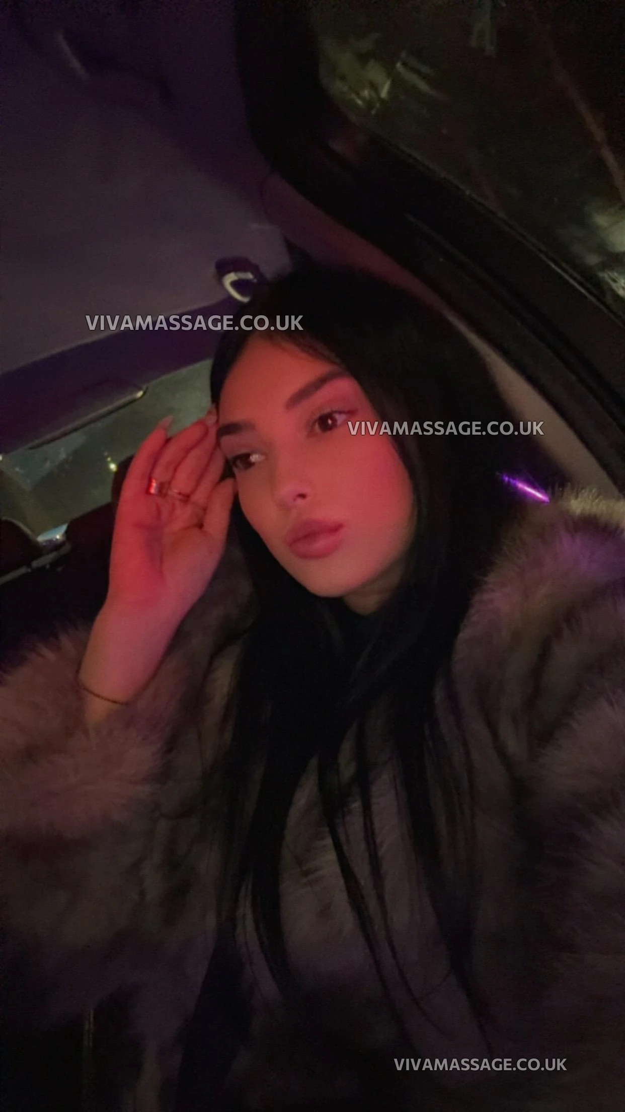 Photo 4 of Laura9519