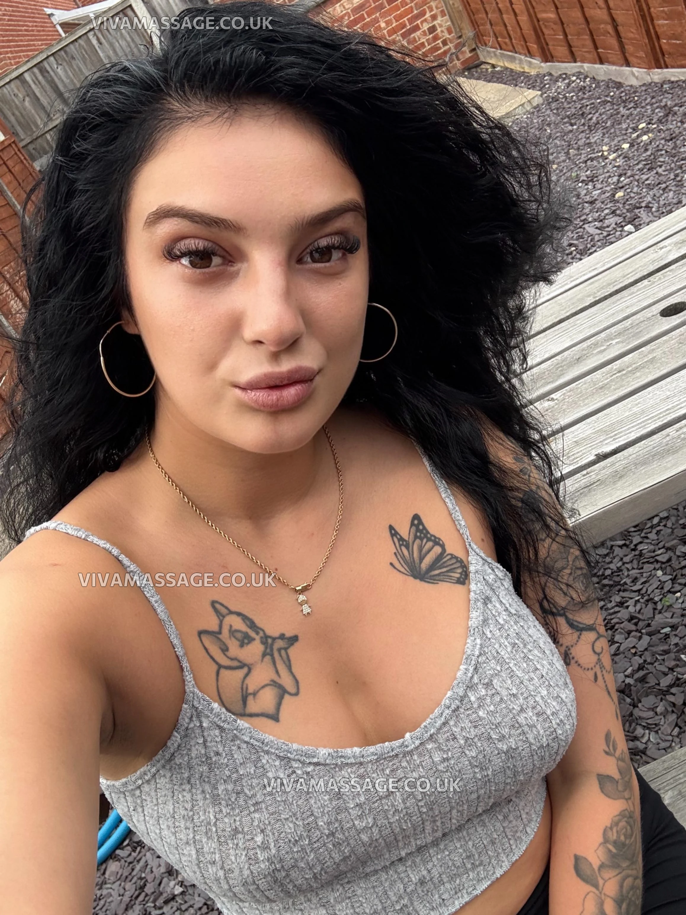 Photo 12 of Laura9519