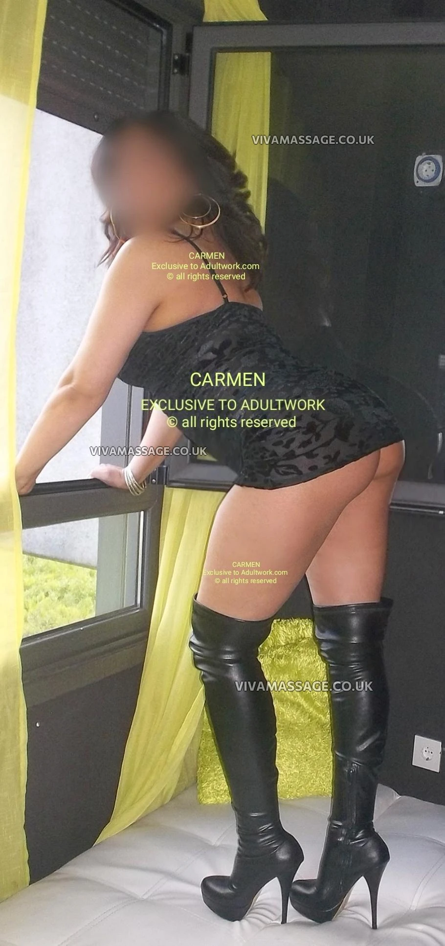 Photo 5 of Foxy Carmen