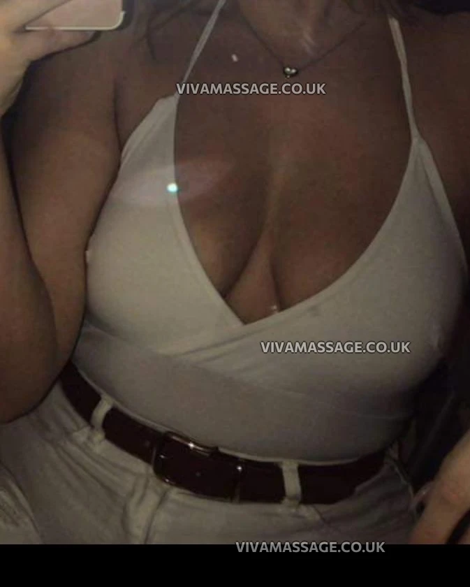 Photo 8 of sweet DDs