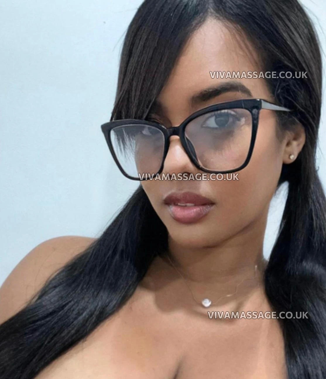 Photo 1 of Anitta_Ebony