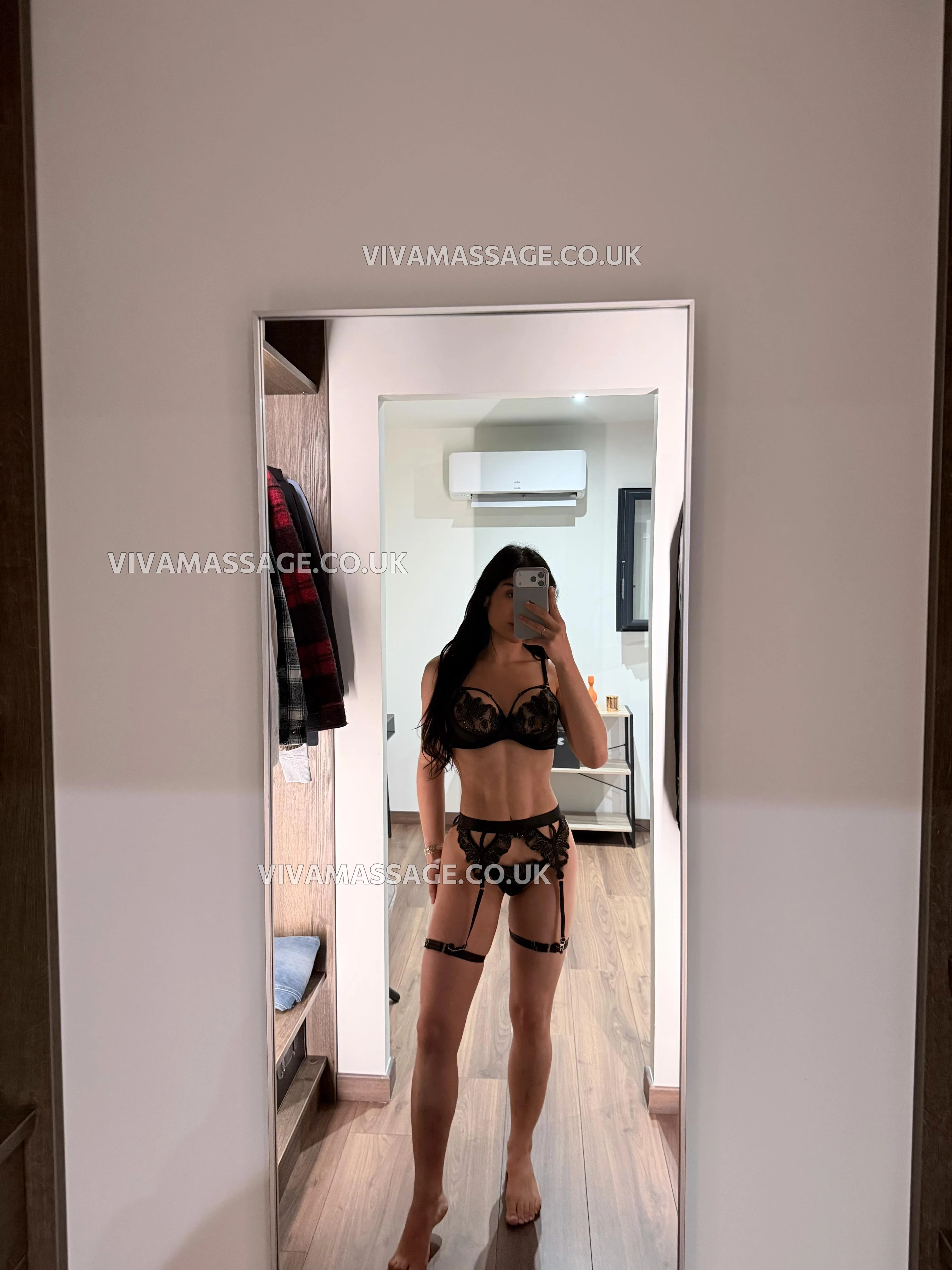 Photo 2 of Mel Next Door