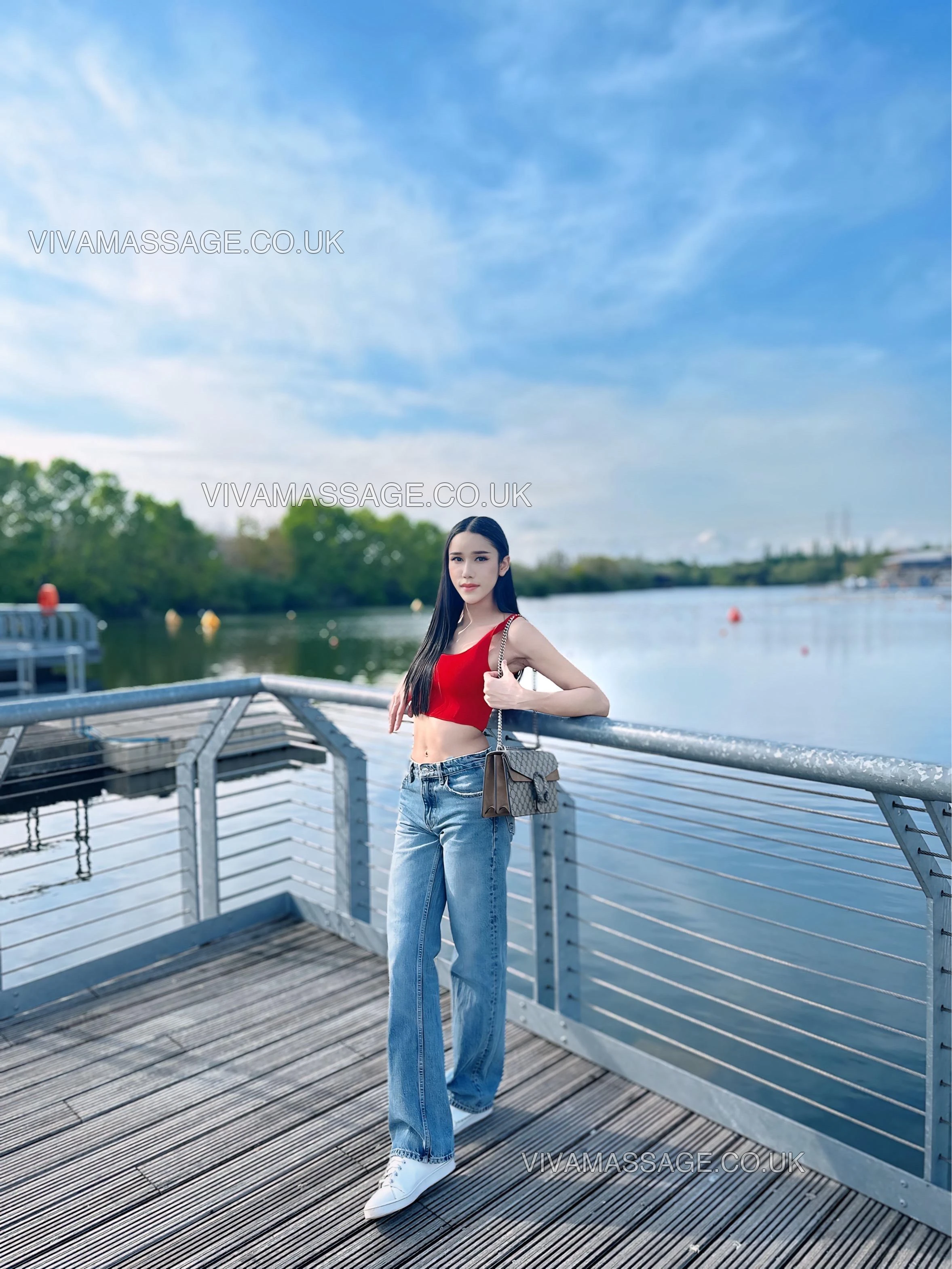 Photo 2 of BeeBee Thai Ladyboy