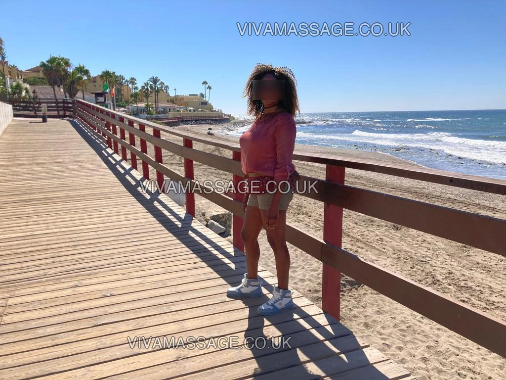 Photo 6 of Cherri Noire