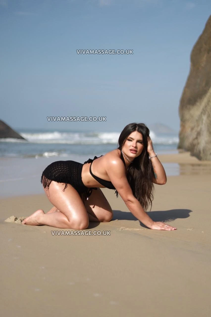 Photo 3 of URSULA_GORGEOUS