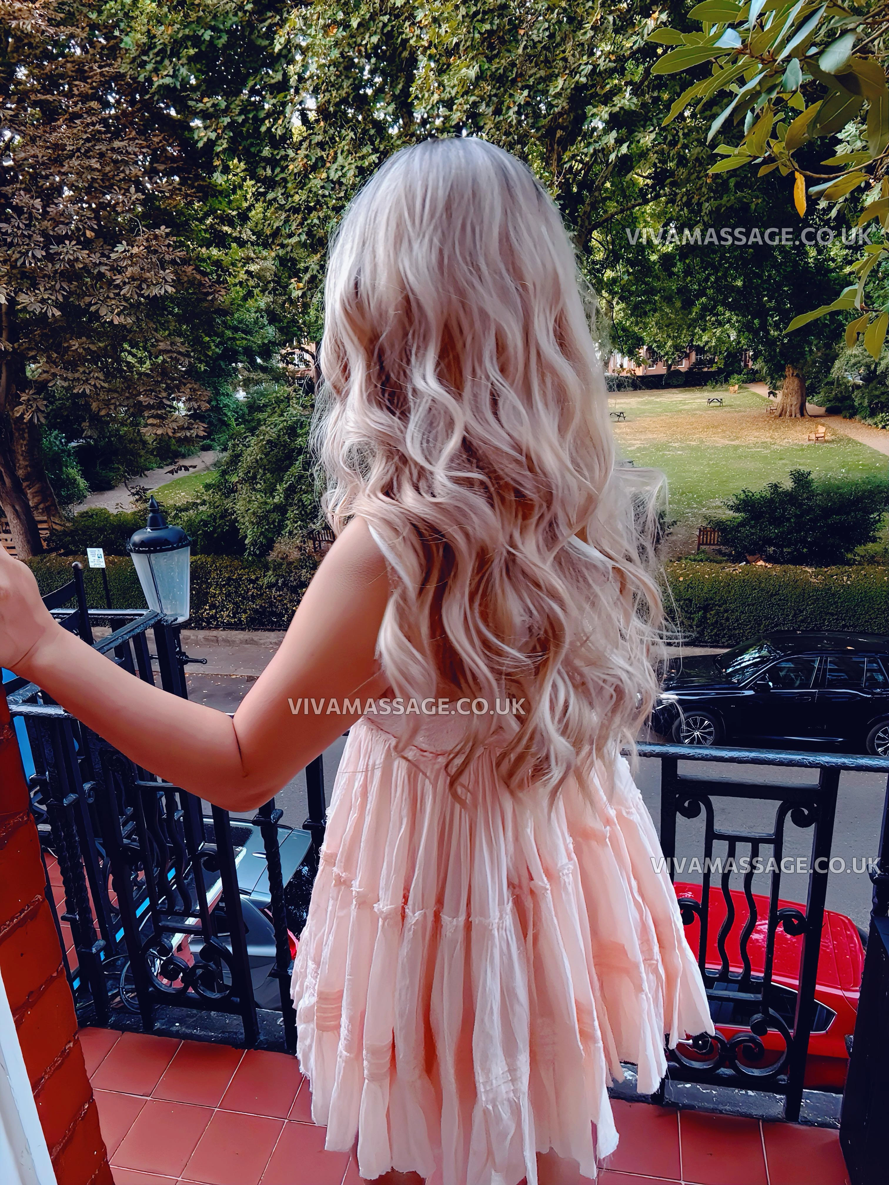 Photo 16 of Isabela-petit-s2