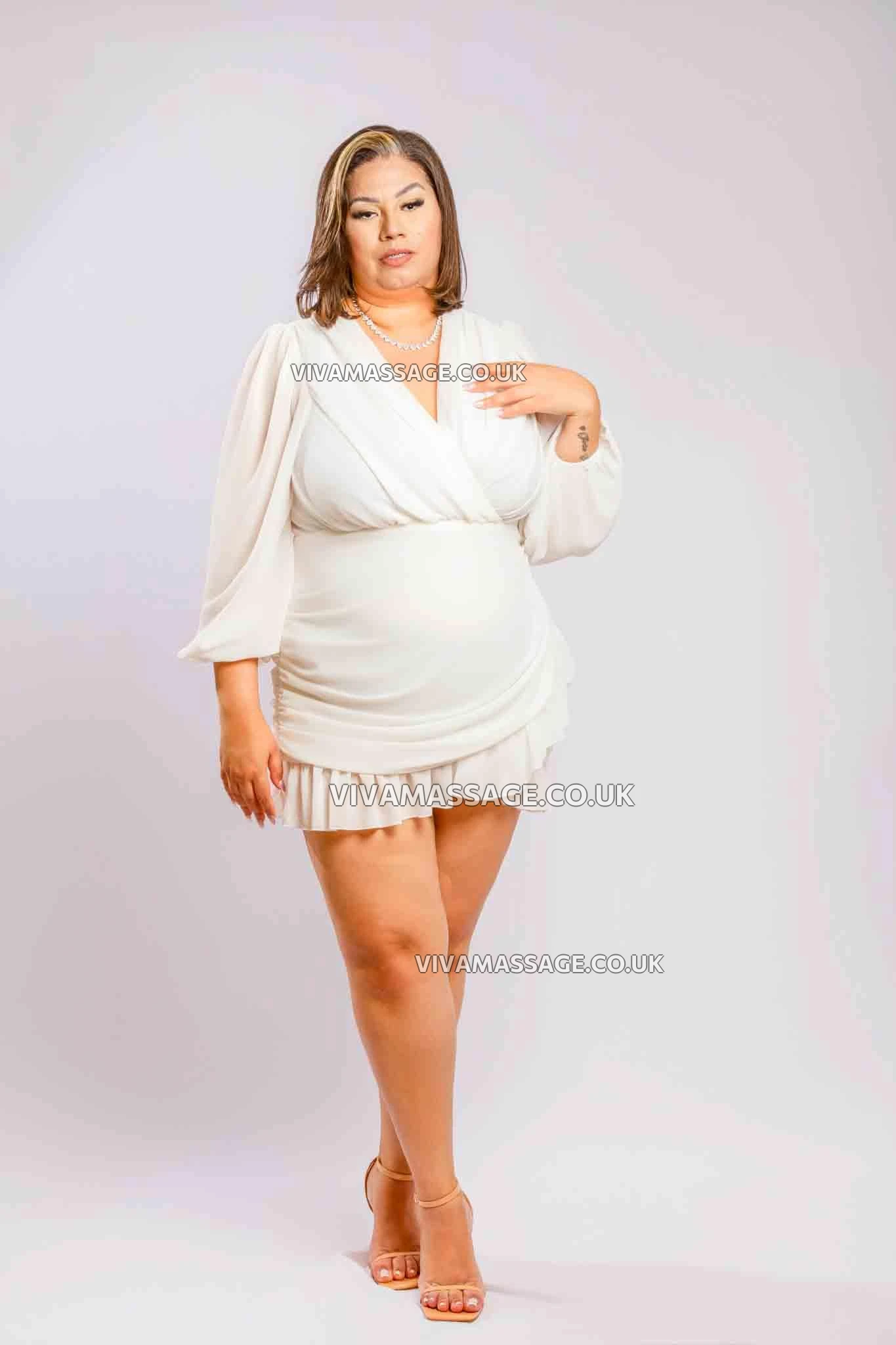 Photo 20 of FranBrazilianDoll