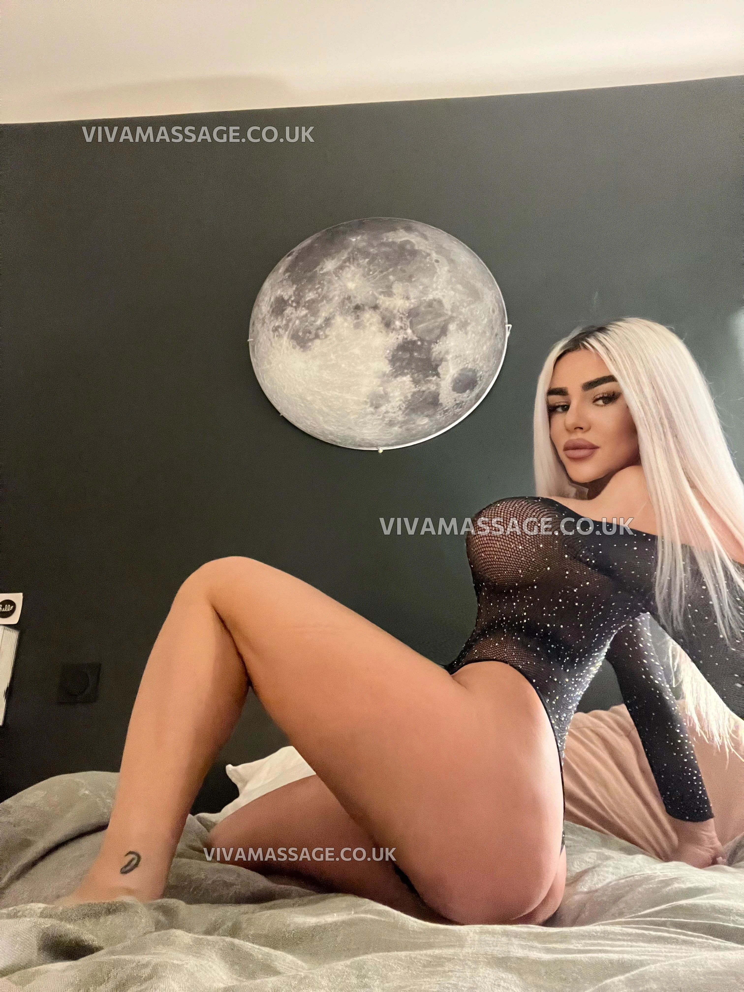 Photo 12 of Natalia_blonde01