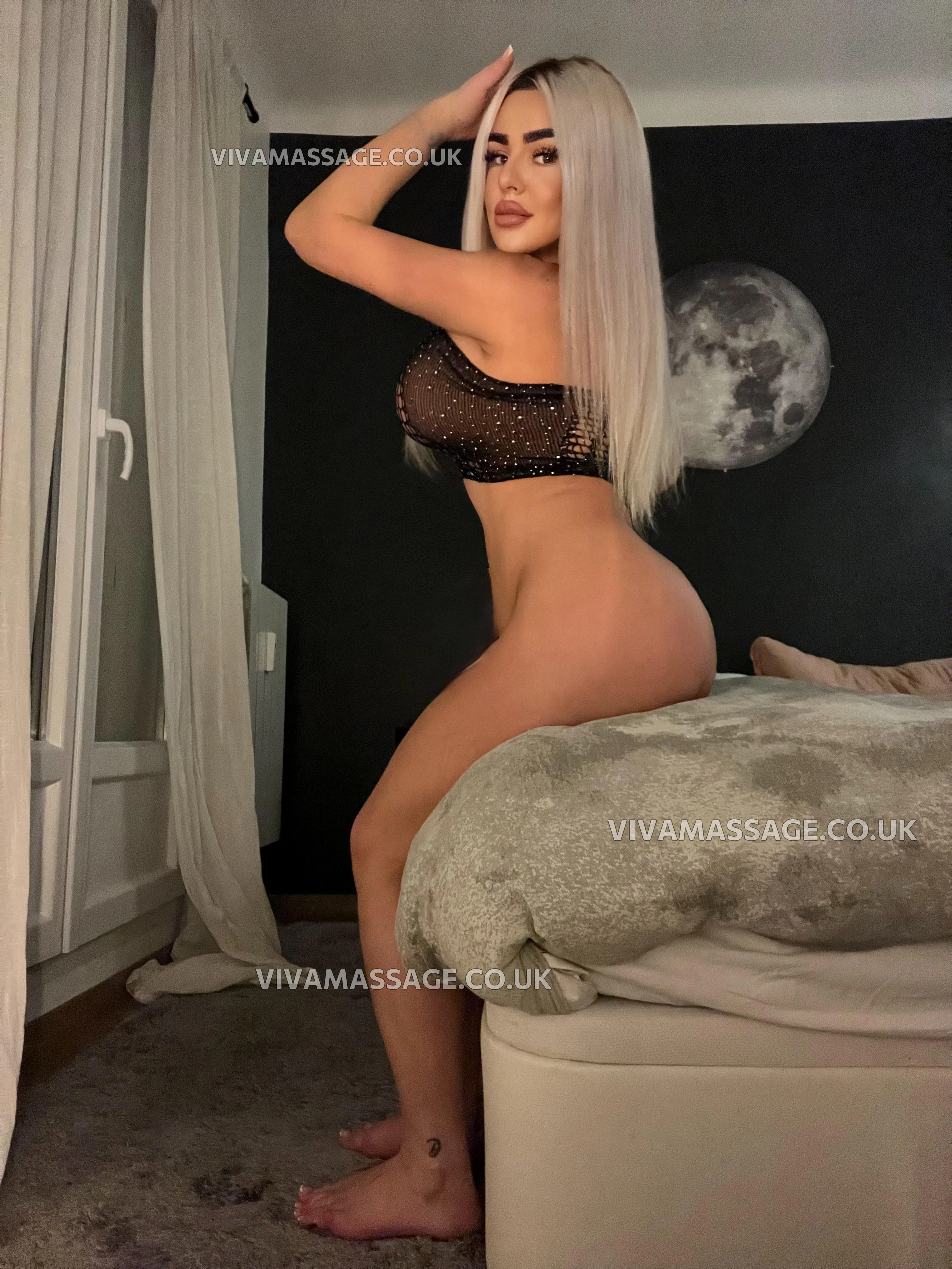 Photo 15 of Natalia_blonde01
