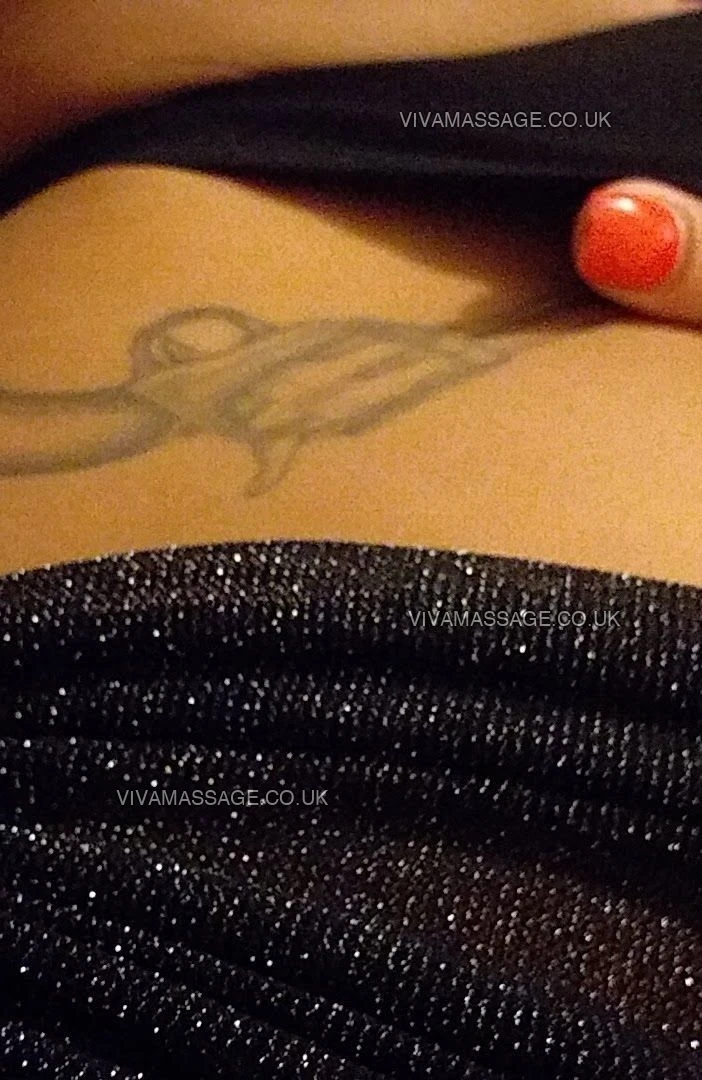 Photo 2 of sensual Paris