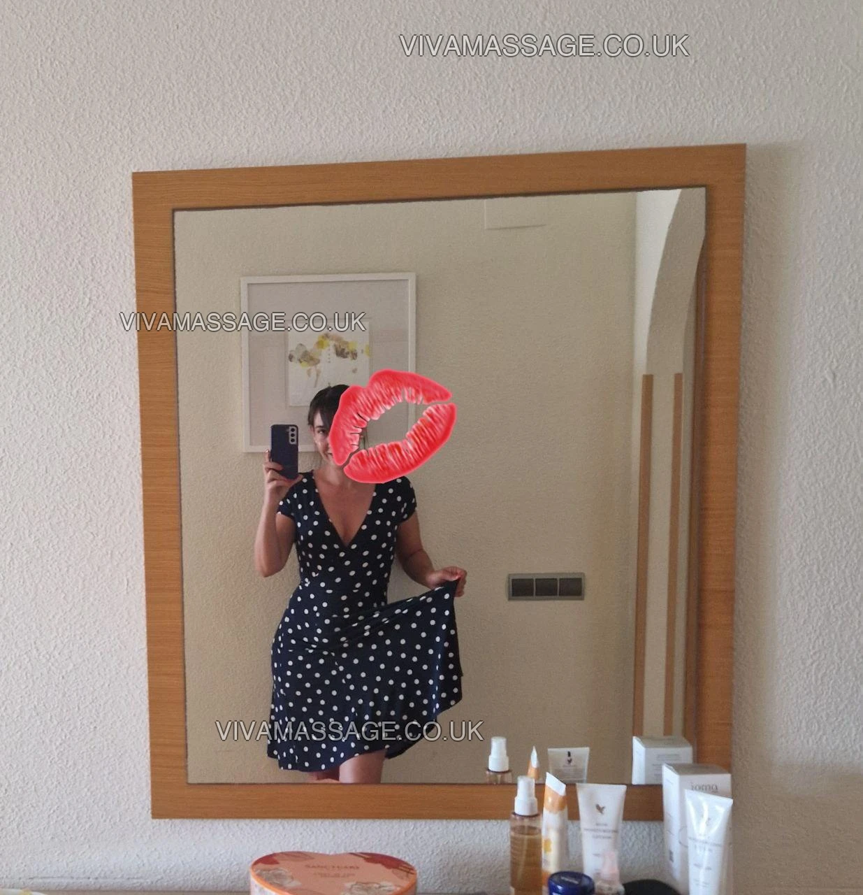 Photo 4 of Lianna-Green