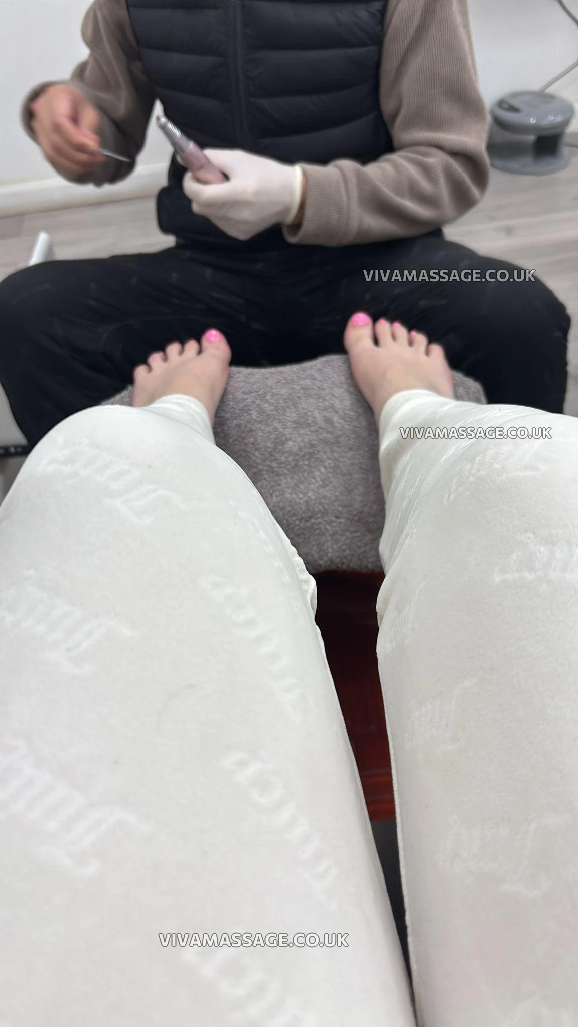 Photo 3 of English_Ellen