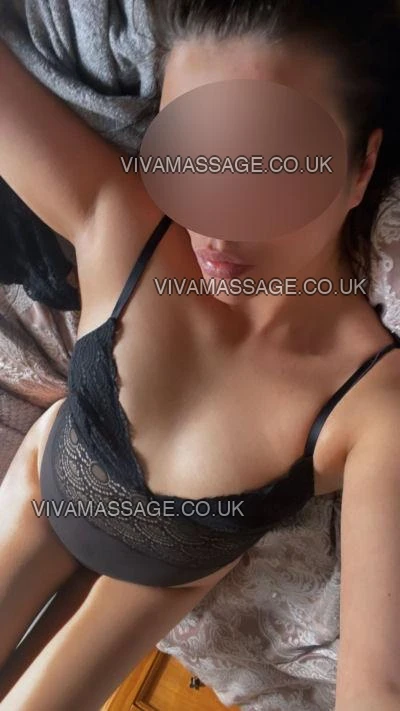 Photo 2 of tightloux