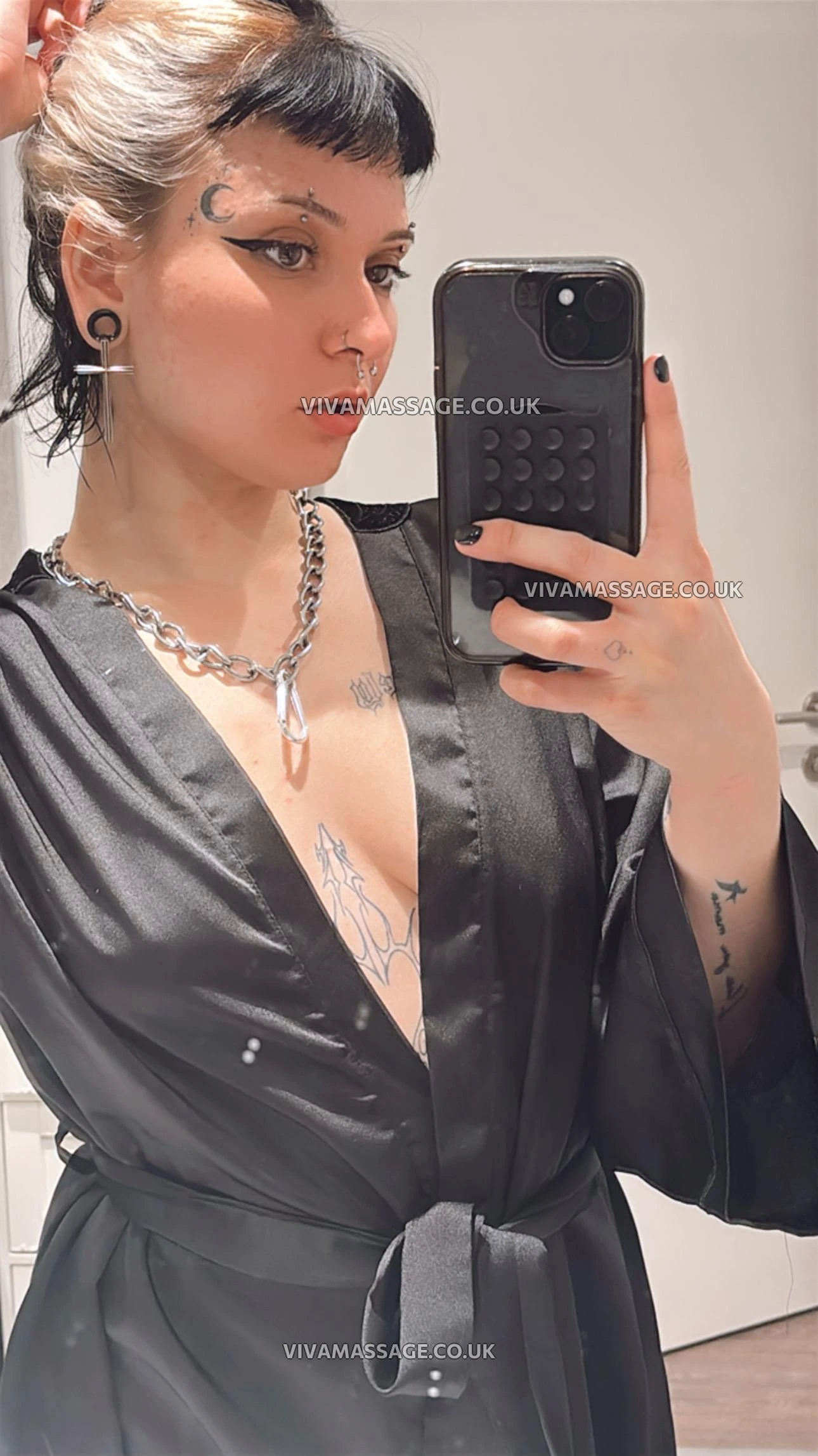 Photo 12 of SereneSinz