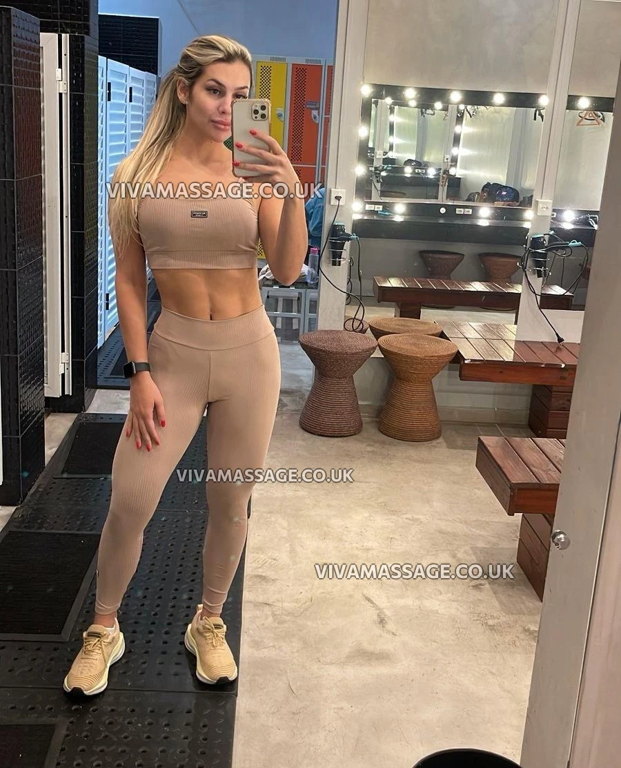 Photo 26 of Carla-VelvetBody