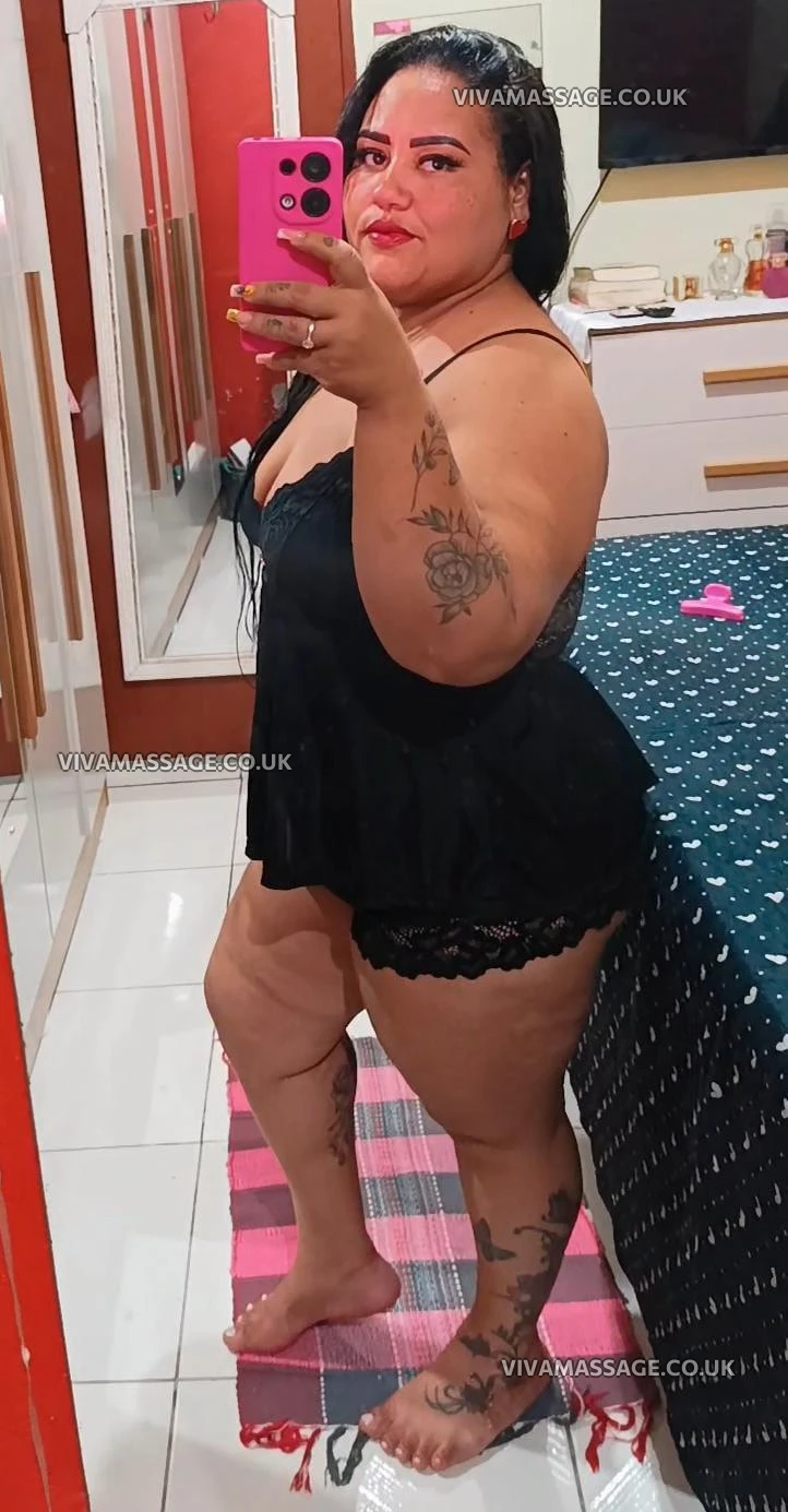 Photo 4 of 5 Star Hot Latina