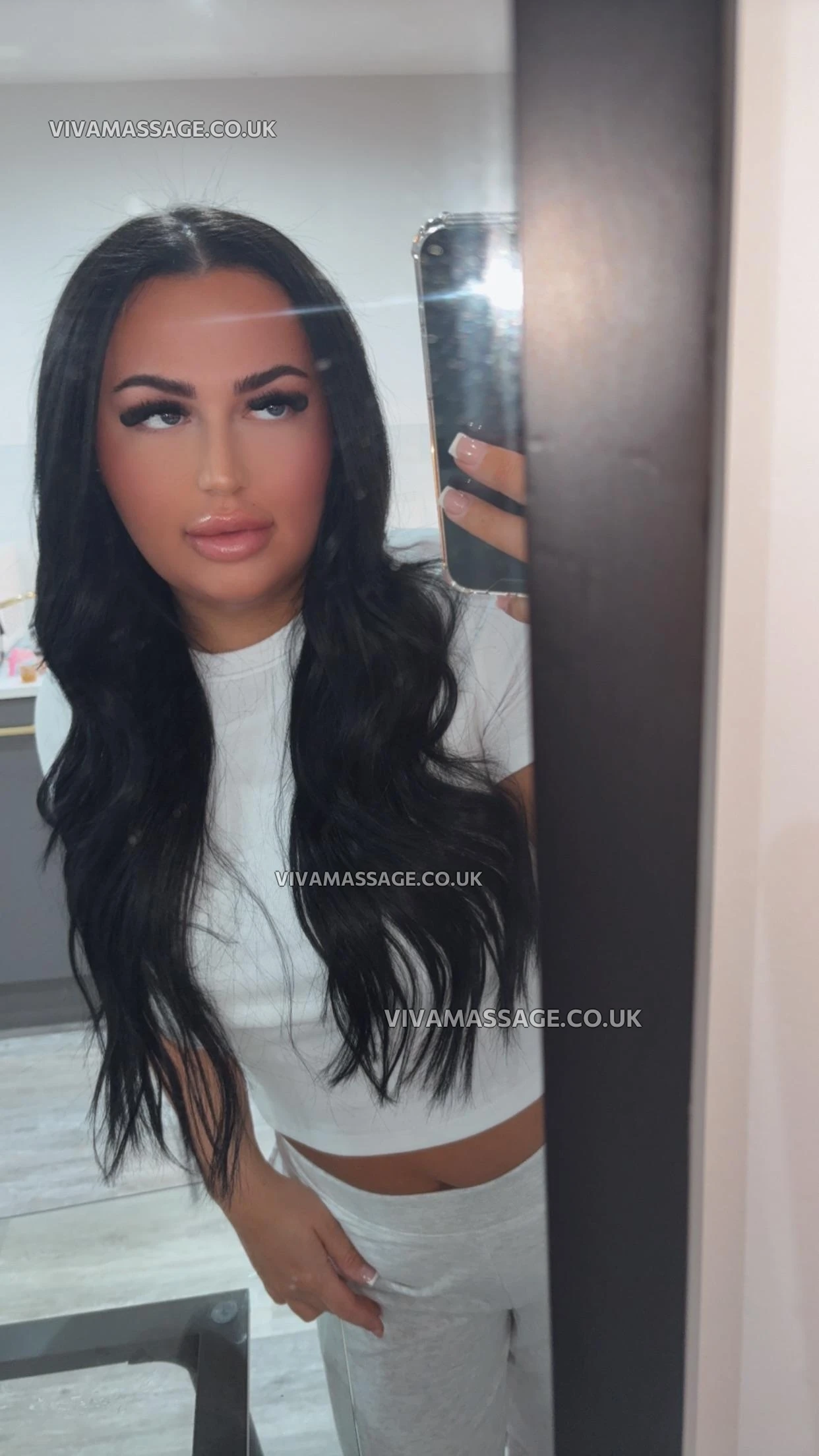 Photo 4 of British_kayla_jadex