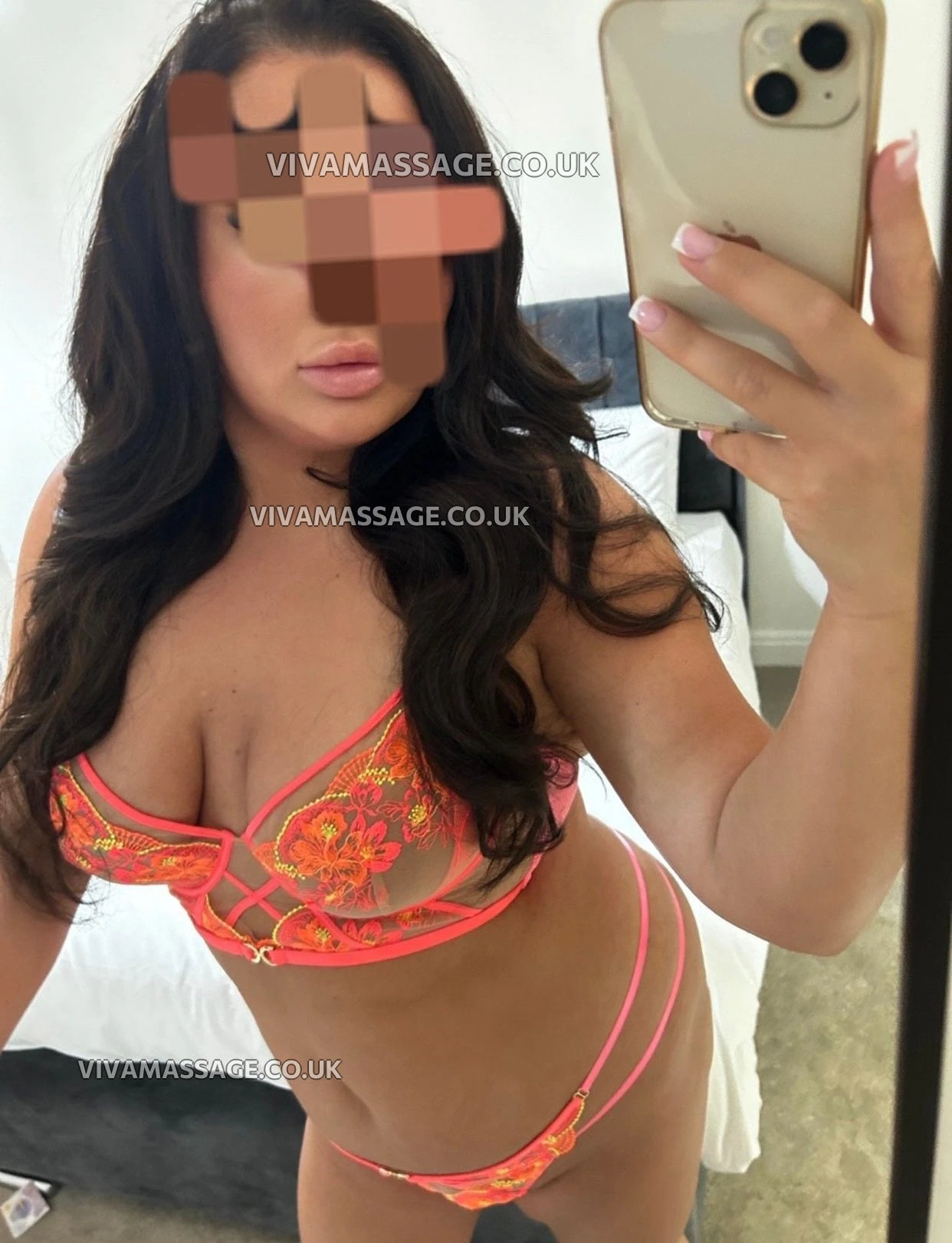 Photo 13 of British_kayla_jadex